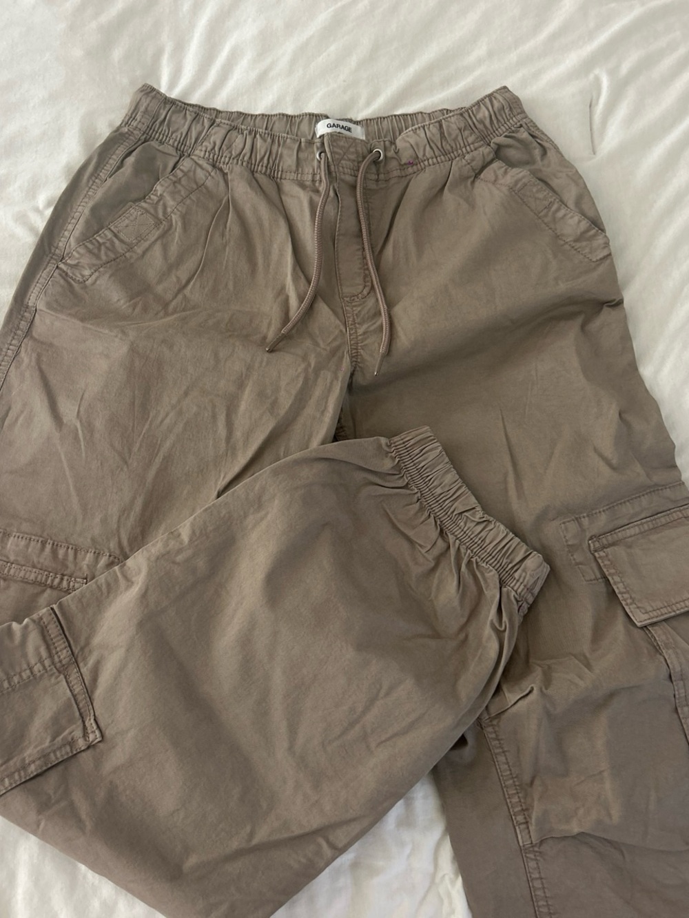 Garage Olive-Taupe Cargo Joggers